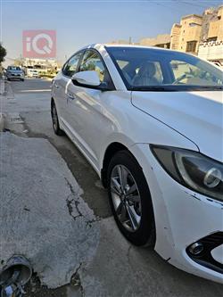 هیوندای ئەلەنترا